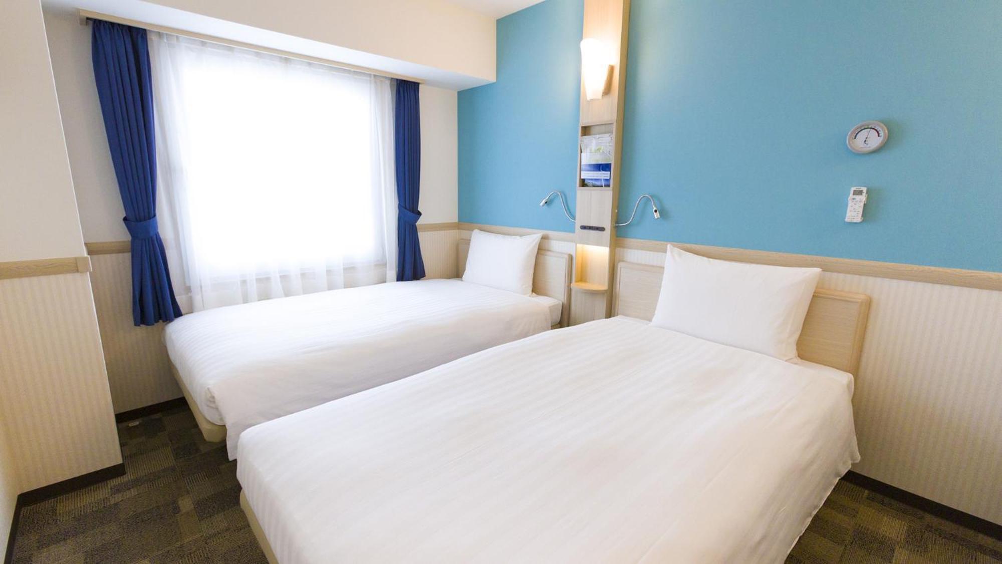 Toyoko Inn Osaka Kadoma-Shi Ekimae Moriguchi Zimmer foto
